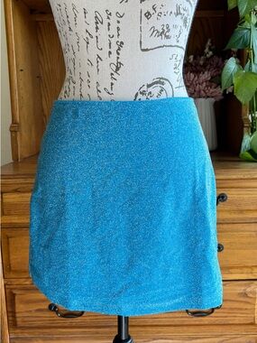 PINK Victoria's Secret NWT Sparkle Teal Mini Skirt Small